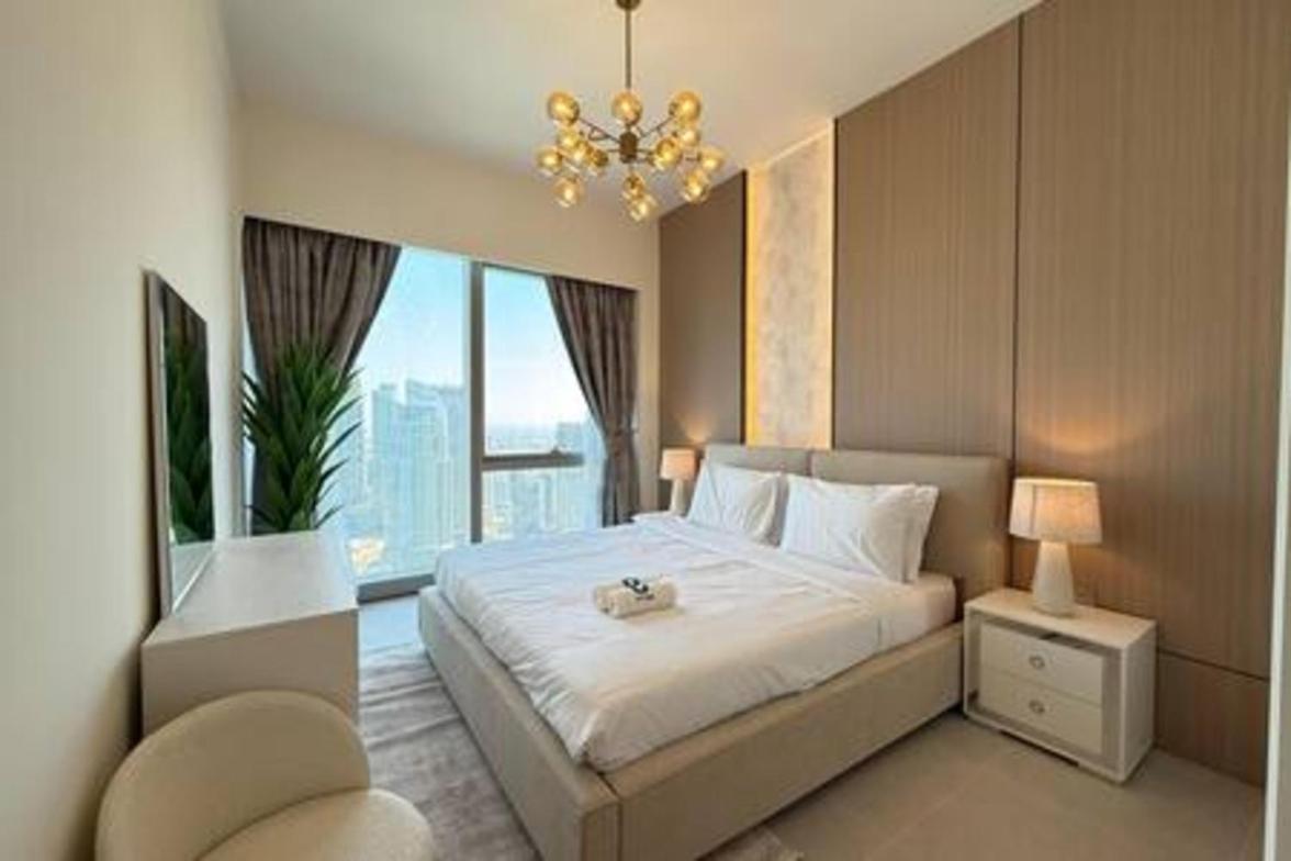 5606gr Exclusive Escape Two Bedroom In Downtown Apartment *