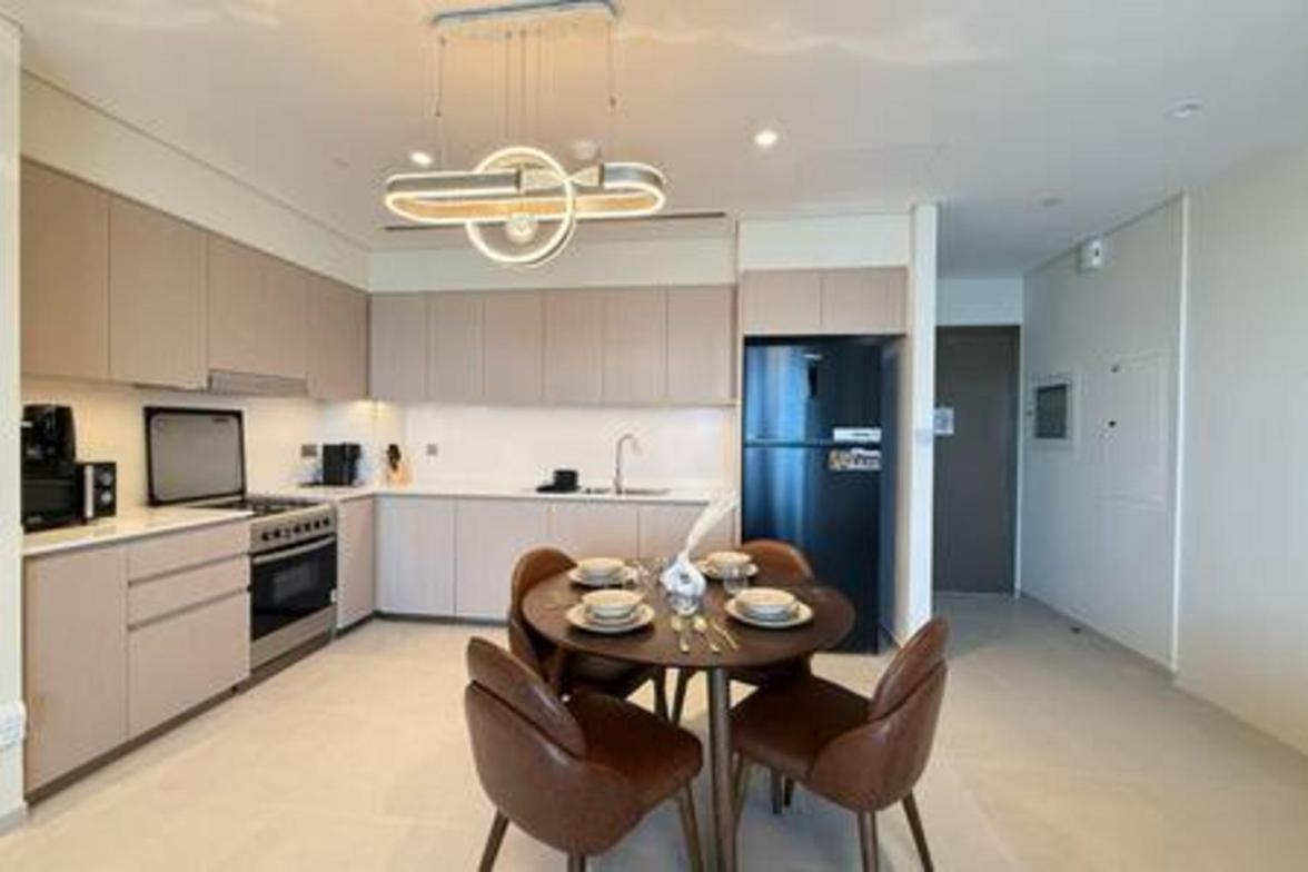 5606gr Exclusive Escape Two Bedroom In Downtown *