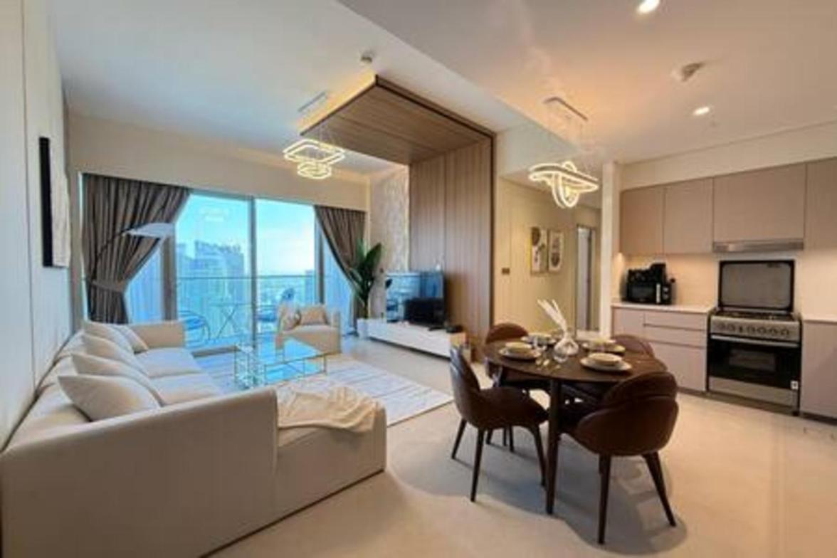 5606gr Exclusive Escape Two Bedroom In Downtown